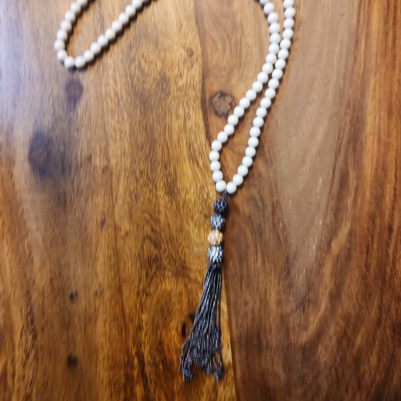 Stella & Dot Revival Tassel Necklace - Picture 1 of 2